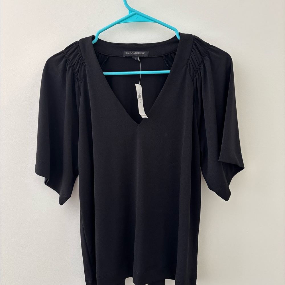Banana Republic Factory Black V-Neck Women's Top
